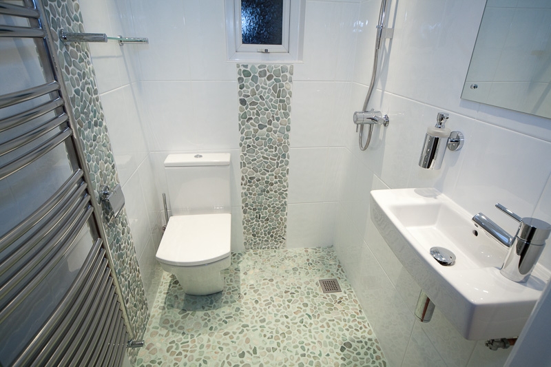 Pebbled Wetroom 9